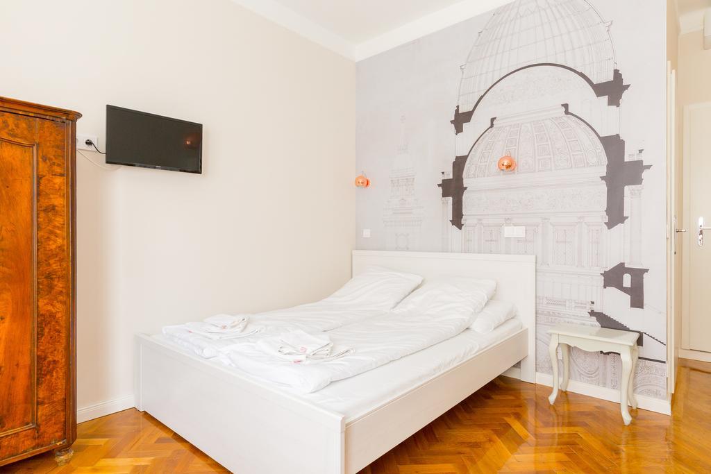 Otto Studios Budapest Luaran gambar